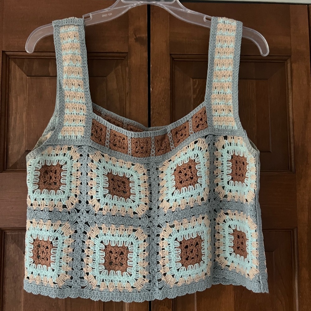 Glamorous Multicolor Crochet Crop Top-Size Large - Picture 4 of 4